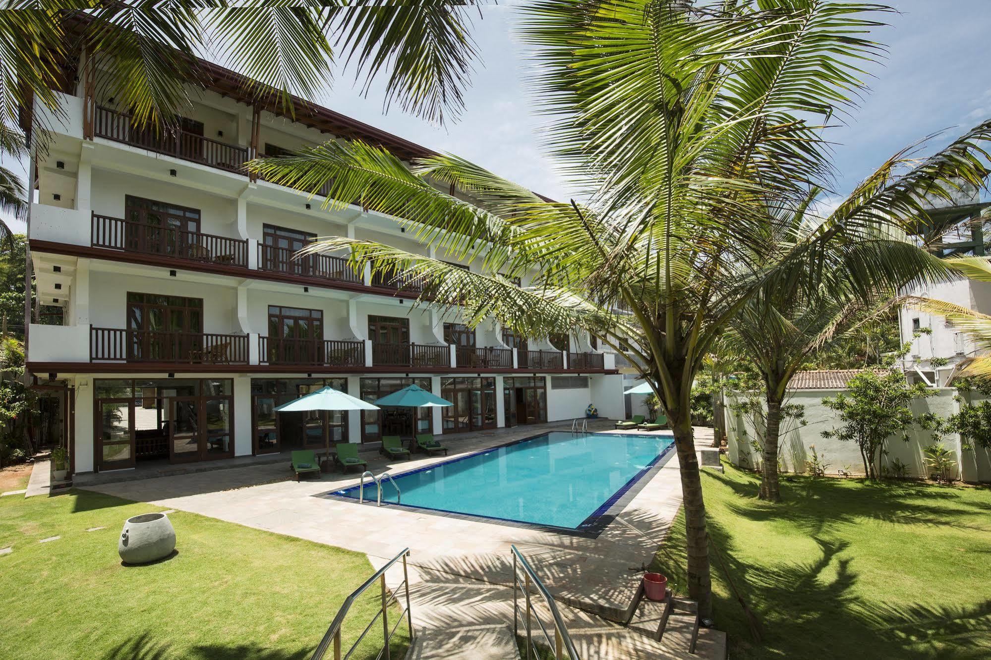 Rockside Beach Resort Бентота Екстер'єр фото